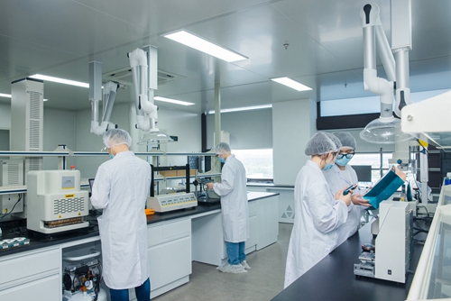 迷奇生物将通用手语设为“第二语言”