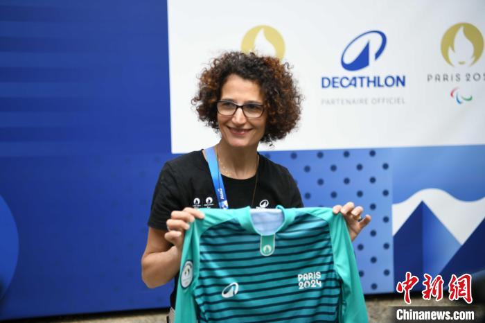 揭秘巴黎奥运志愿者装备分发中心：近百万件装