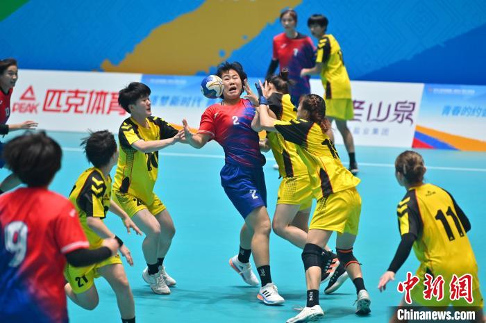 安徽滁州队首夺全国学生运动会手球女子组冠军