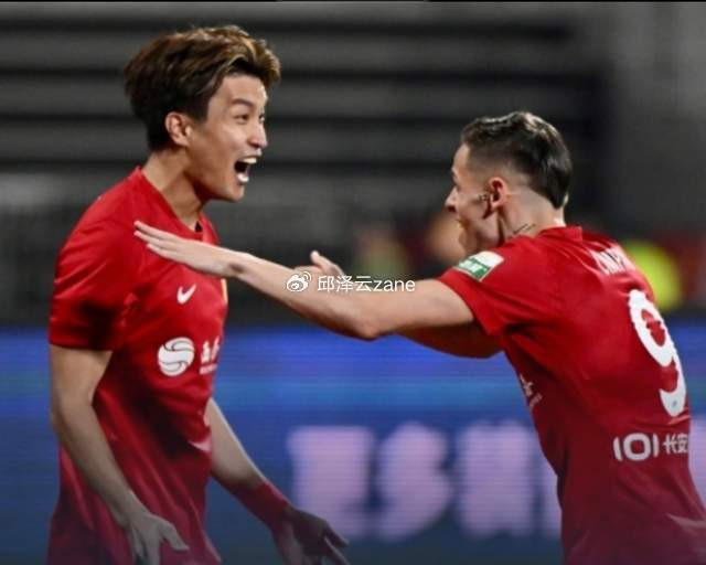 罗马尼亚外援肯帕努盛赞重庆生活与中超联赛条